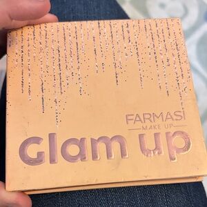 Farmasi Glam Up Makeup Palette in Gold